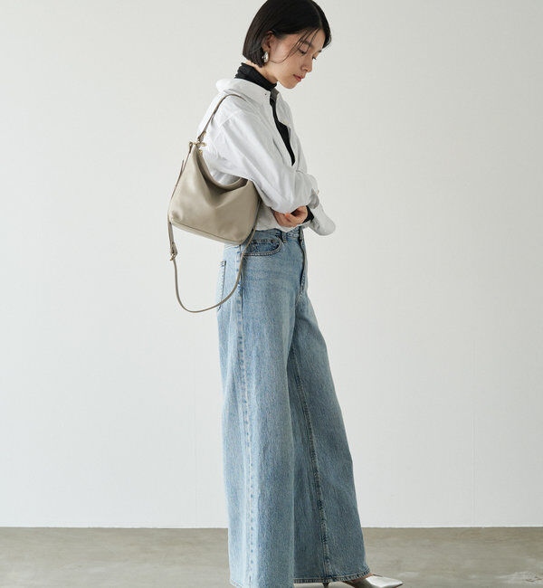  「《3/4～価格改定》ソフトレザーシンプルショルダーバッグ 」|ショルダー・メッセンジャー|