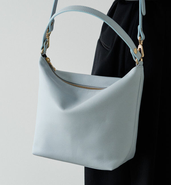  「《3/4～価格改定》ソフトレザーシンプルショルダーバッグ 」|ショルダー・メッセンジャー|