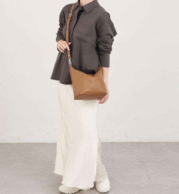  「《3/4～価格改定》ソフトレザーシンプルショルダーバッグ 」|ショルダー・メッセンジャー|