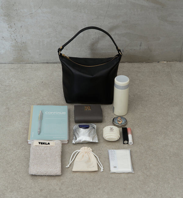  「《3/4～価格改定》ソフトレザーシンプルショルダーバッグ 」|ショルダー・メッセンジャー|