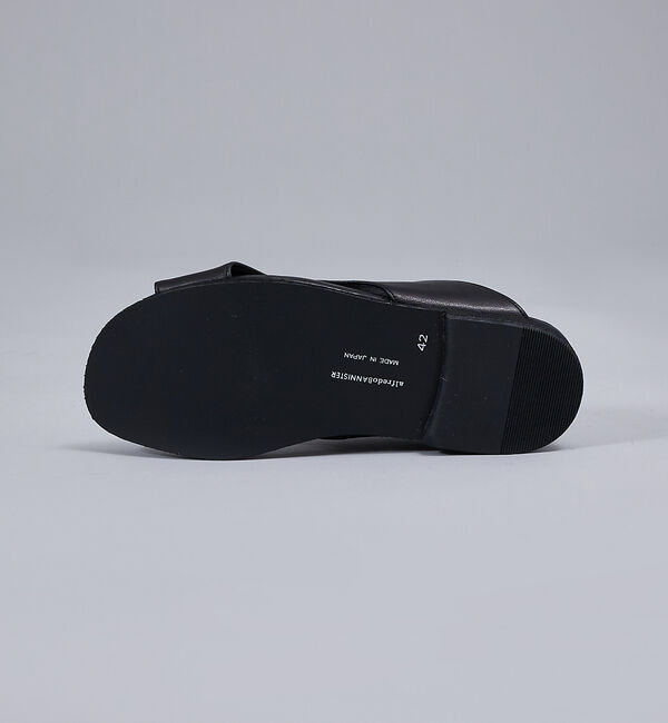 alfredoBANNISTER「【WRAP SHOES】レザーサイドキャビティ スライド サンダル」|サンダル|