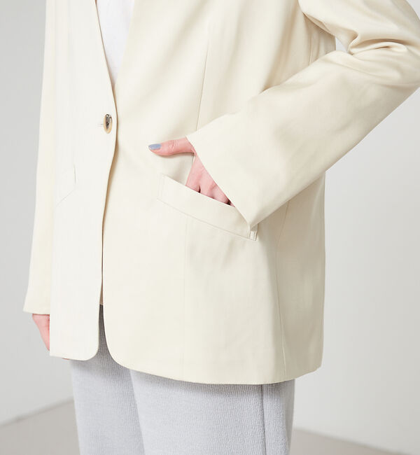 qualite「フィブリルサテンカーデジャケット」|ノーカラージャケット|