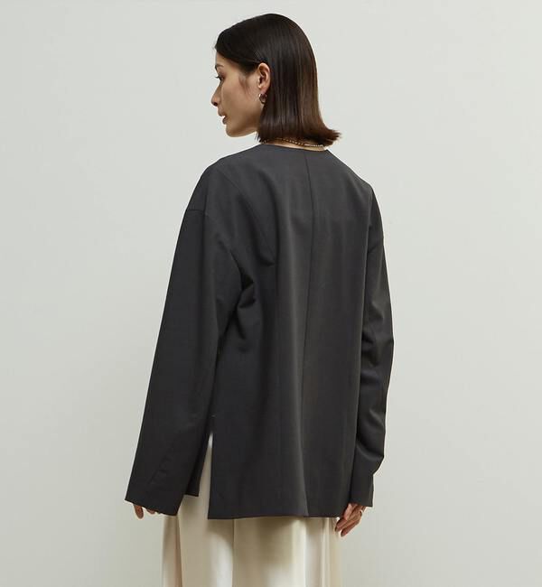 Soffitto「多機能ストレッチ素材麻混ノーカラー立体袖ジャケット」|ノーカラージャケット|