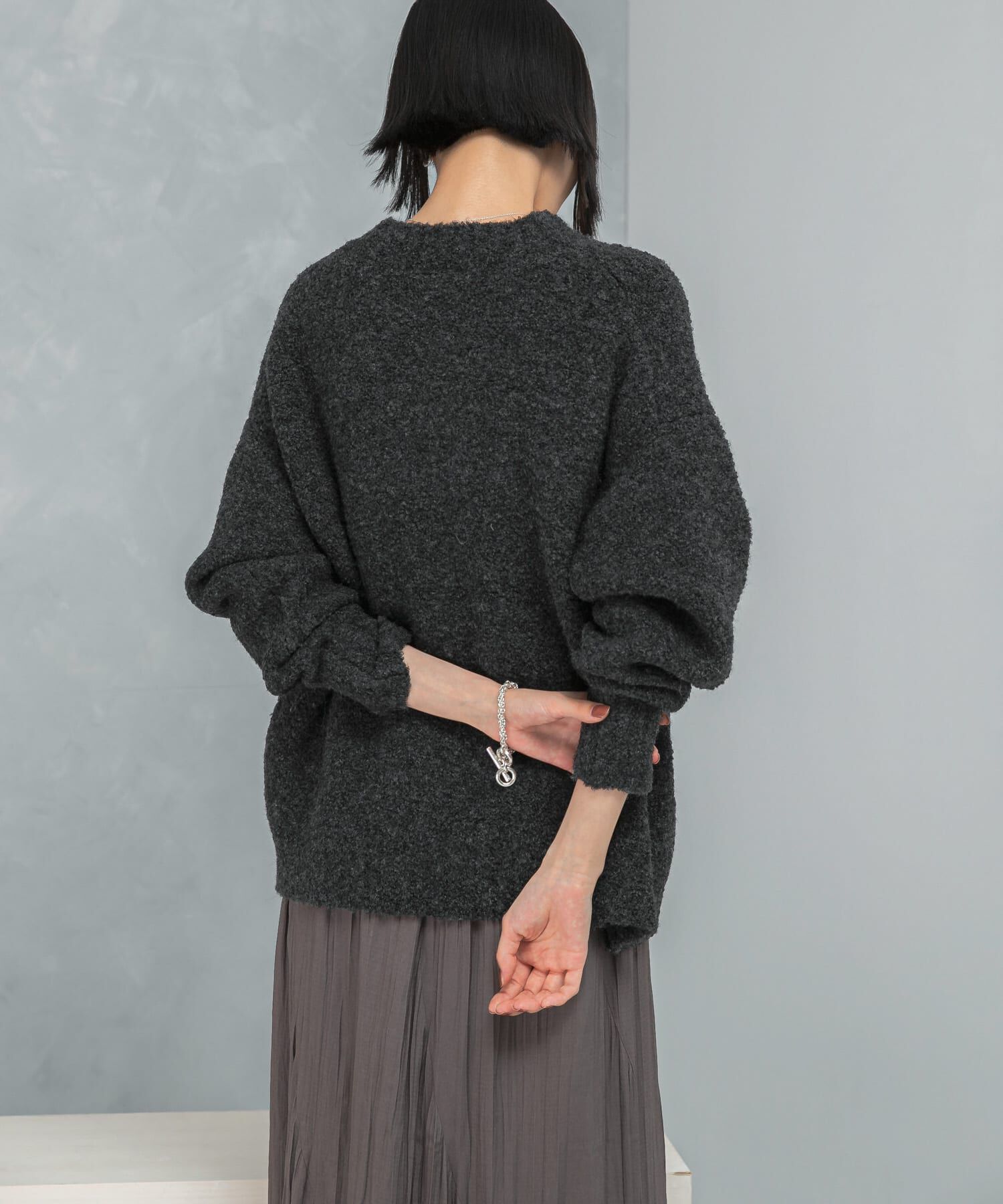 URBAN RESEARCH ROSSO「『WEB限定』Vネックカーブスリーブニット」|ニット・セーター|