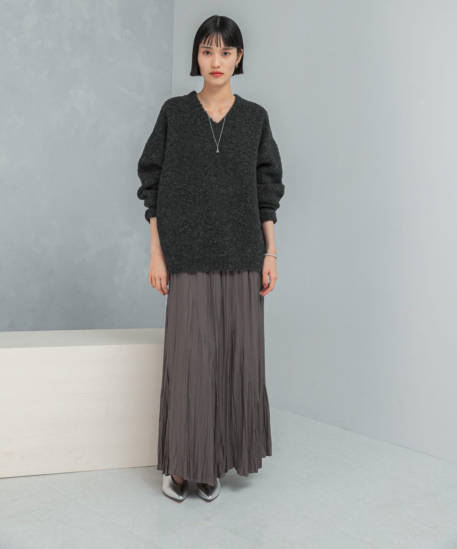 URBAN RESEARCH ROSSO「『WEB限定』Vネックカーブスリーブニット」|ニット・セーター|