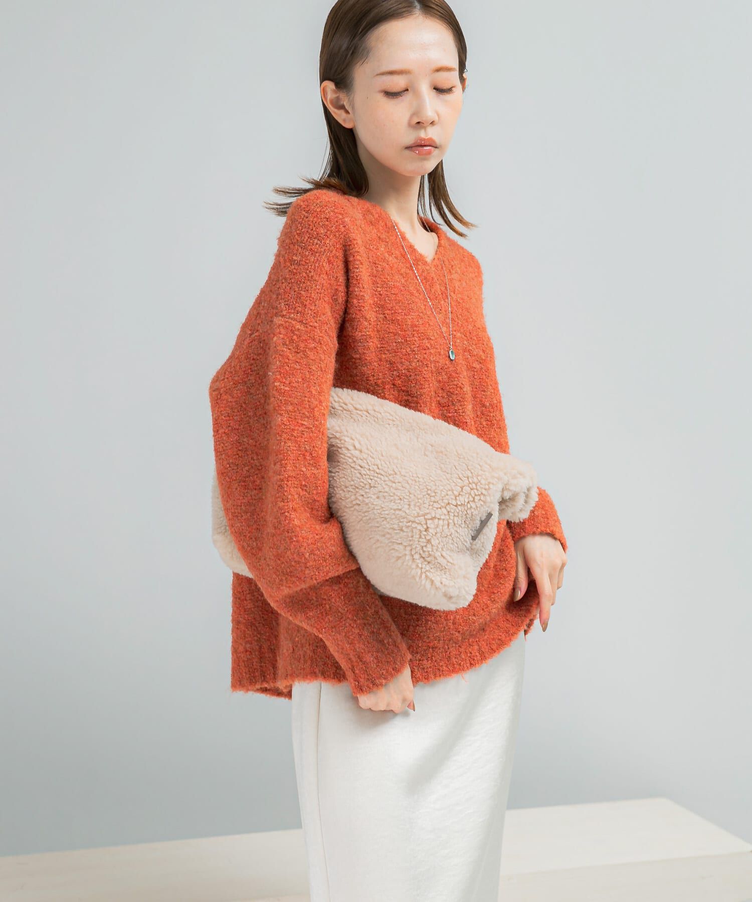 URBAN RESEARCH ROSSO「『WEB限定』Vネックカーブスリーブニット」|ニット・セーター|