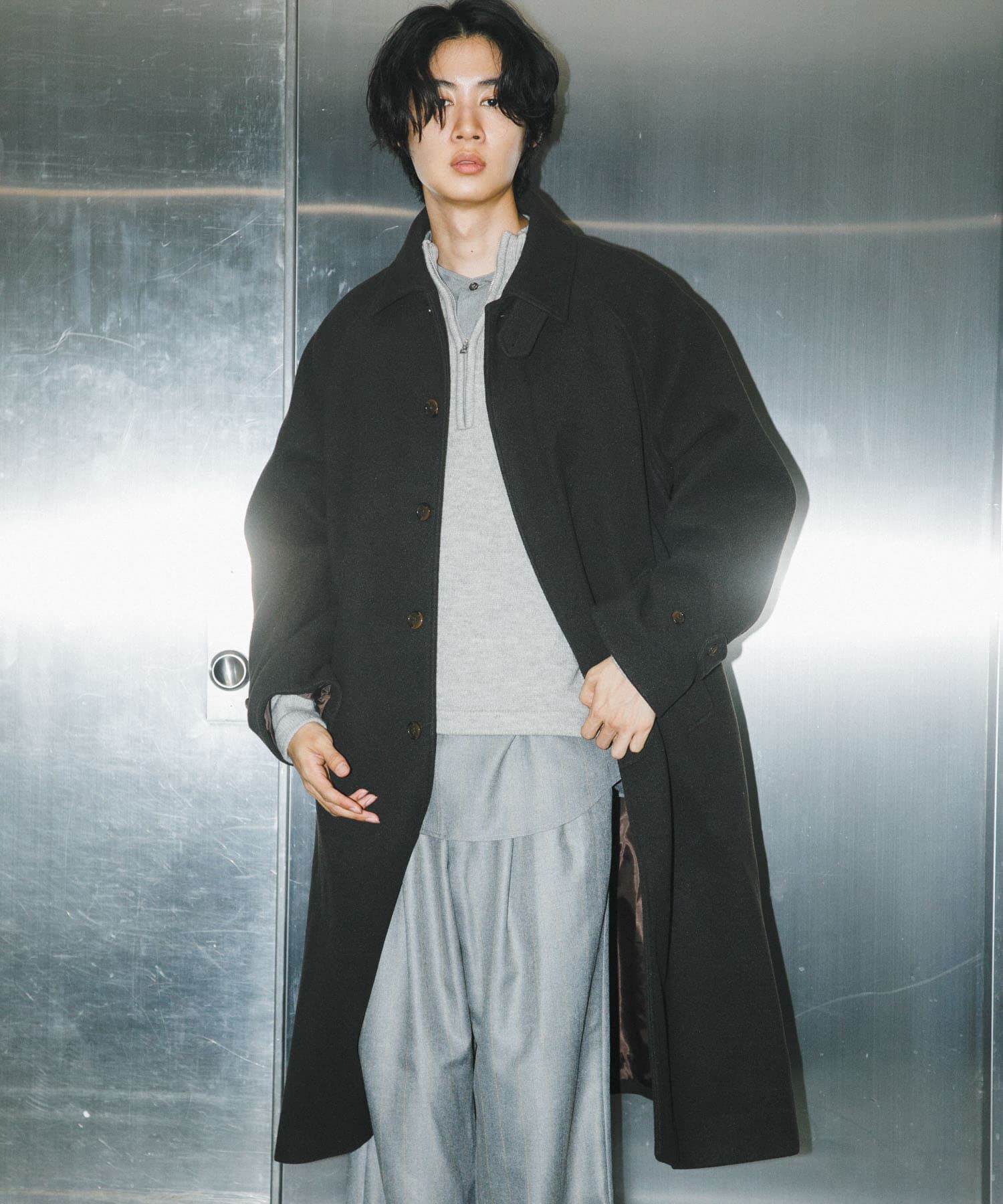 SENSE OF PLACE by URBAN RESEARCH「『ユニセックス』バルマカーンルーズコート」|ノーカラーコート|ブラック