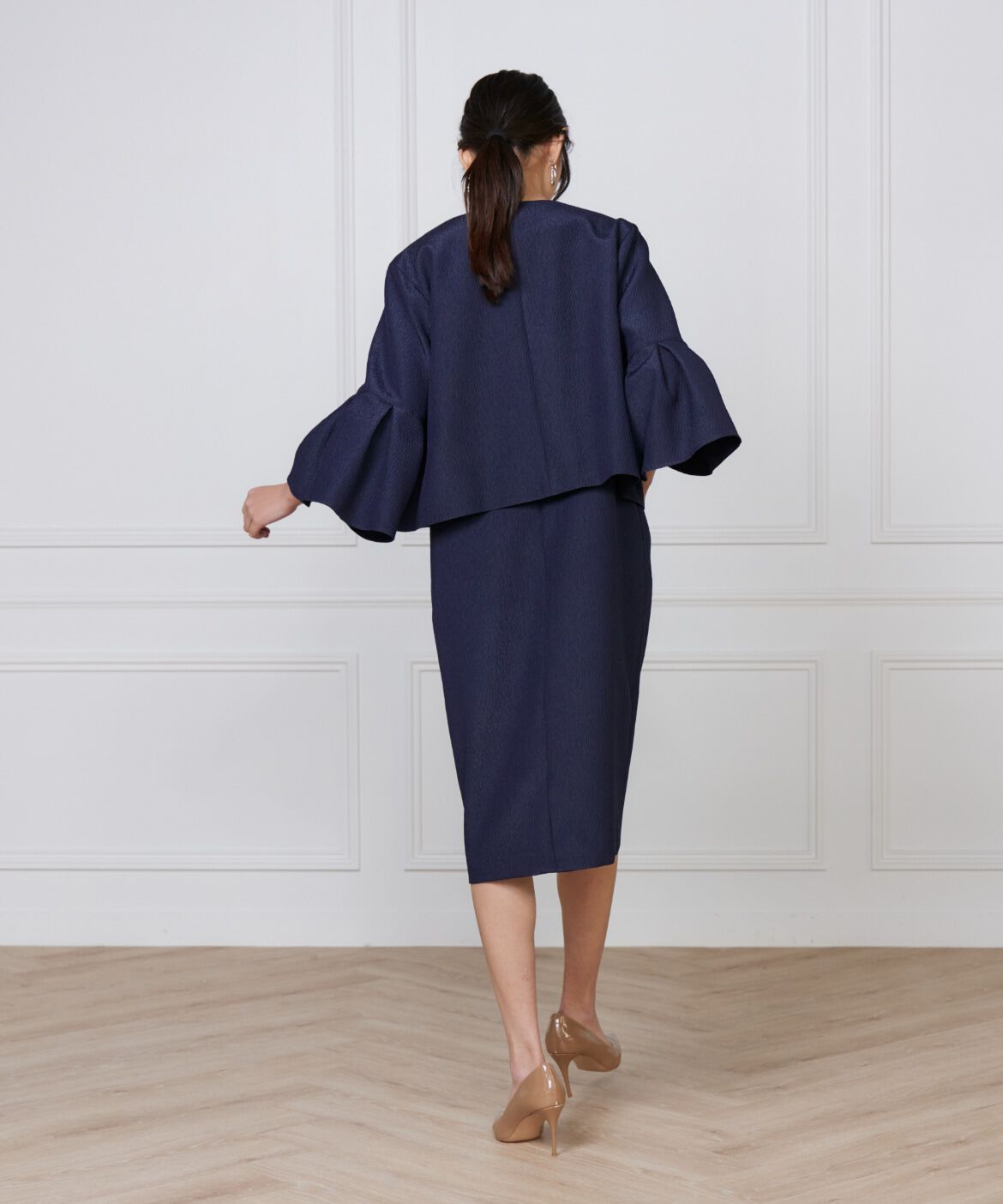 7-IDconcept.「タックフレアースリーブジャケット」|ノーカラージャケット|