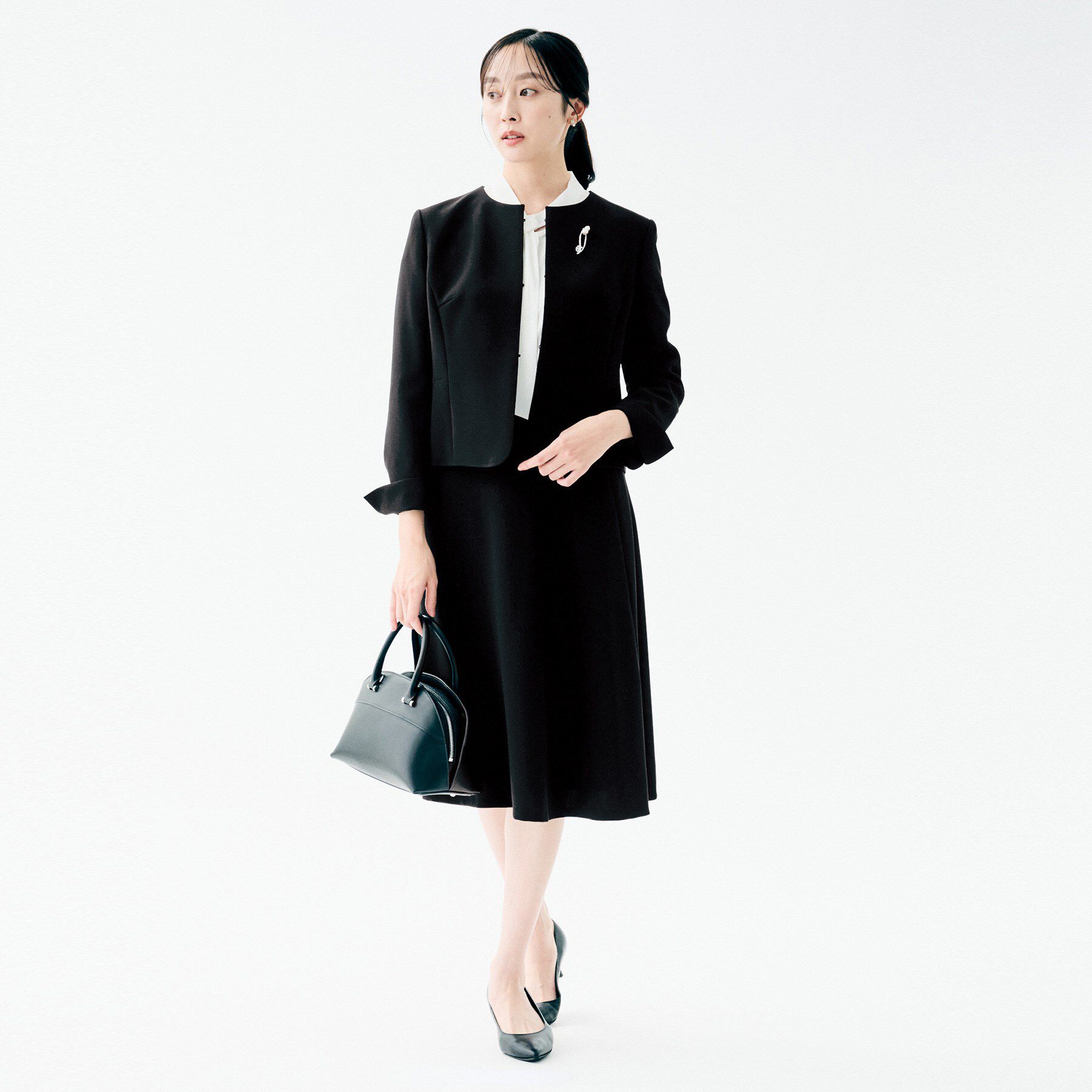 UNTITLED「【洗える/ストレッチ性/軽い】ノーカラージャケット」|ノーカラージャケット|