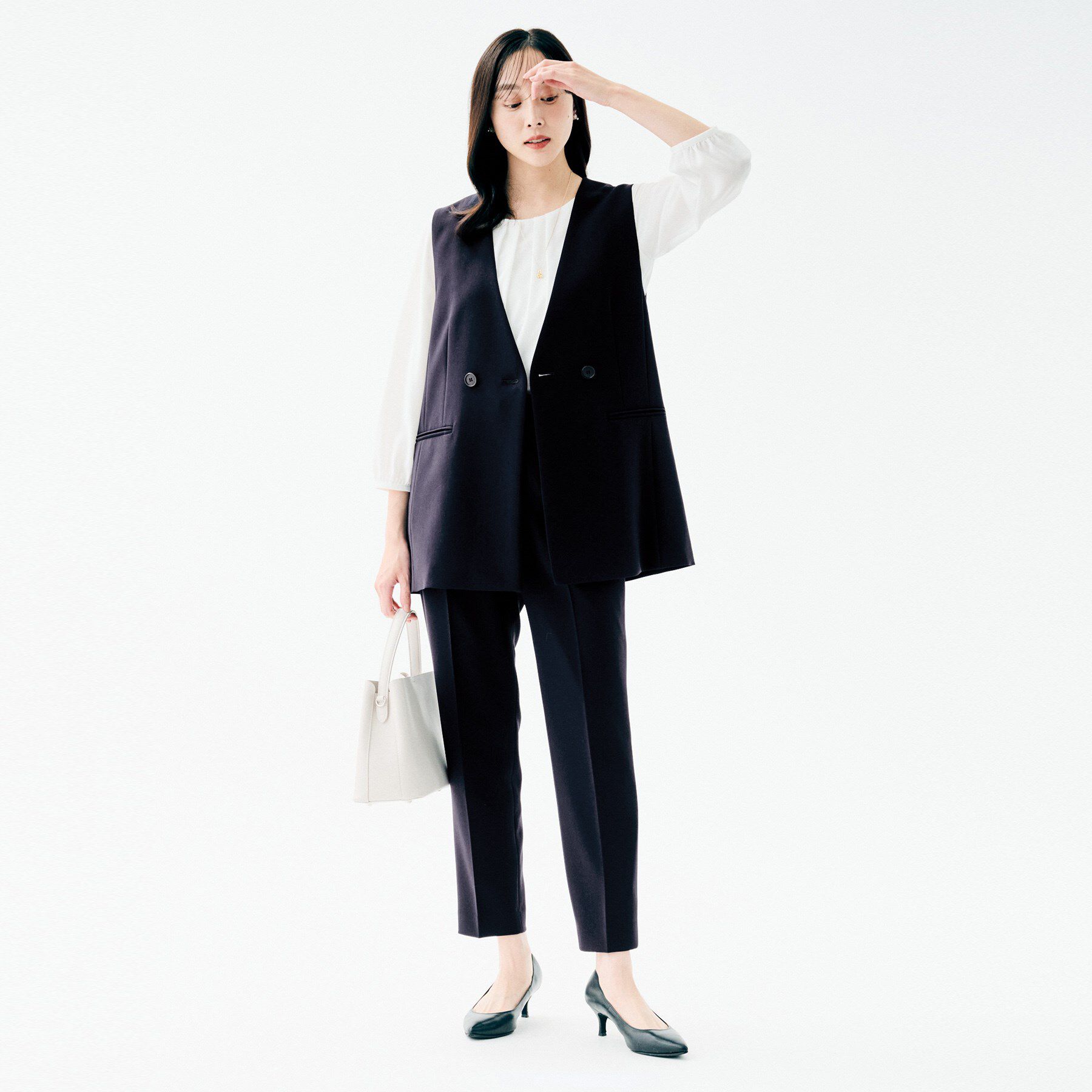 UNTITLED「【洗えるスーツ/ストレッチ性/後ろウエストゴム】テーパードパンツ」|その他|