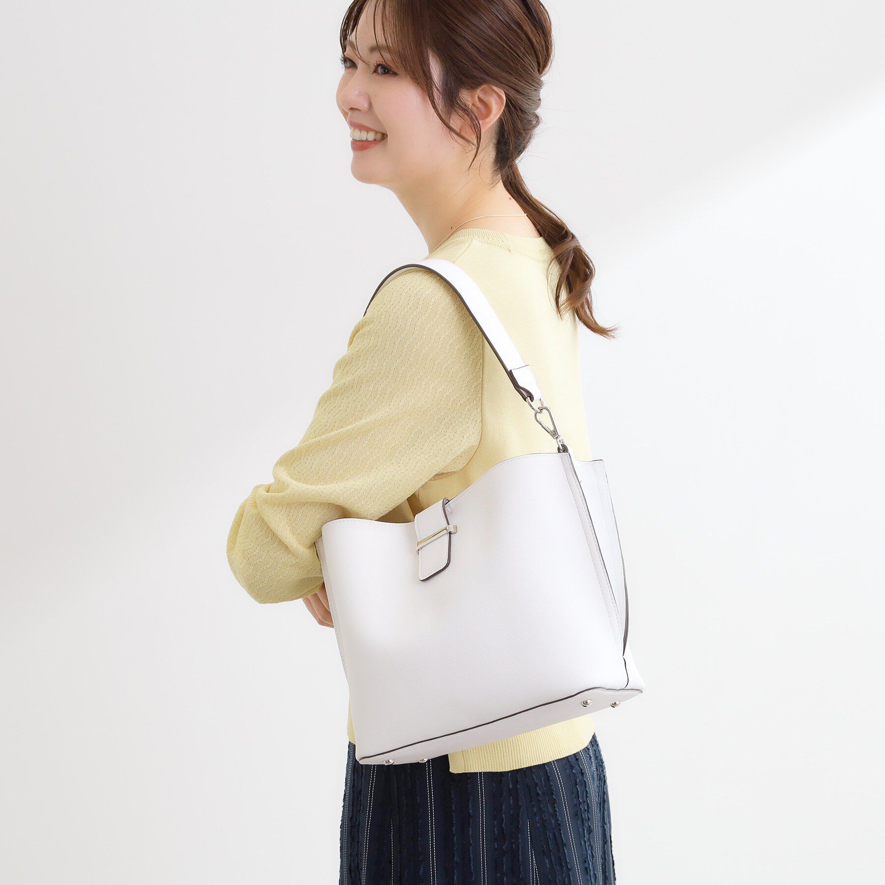 Reflect「【たっぷり収納！／通勤におすすめ】&rsquo;26春夏毎日ミディアムバッグ」|トートバッグ|