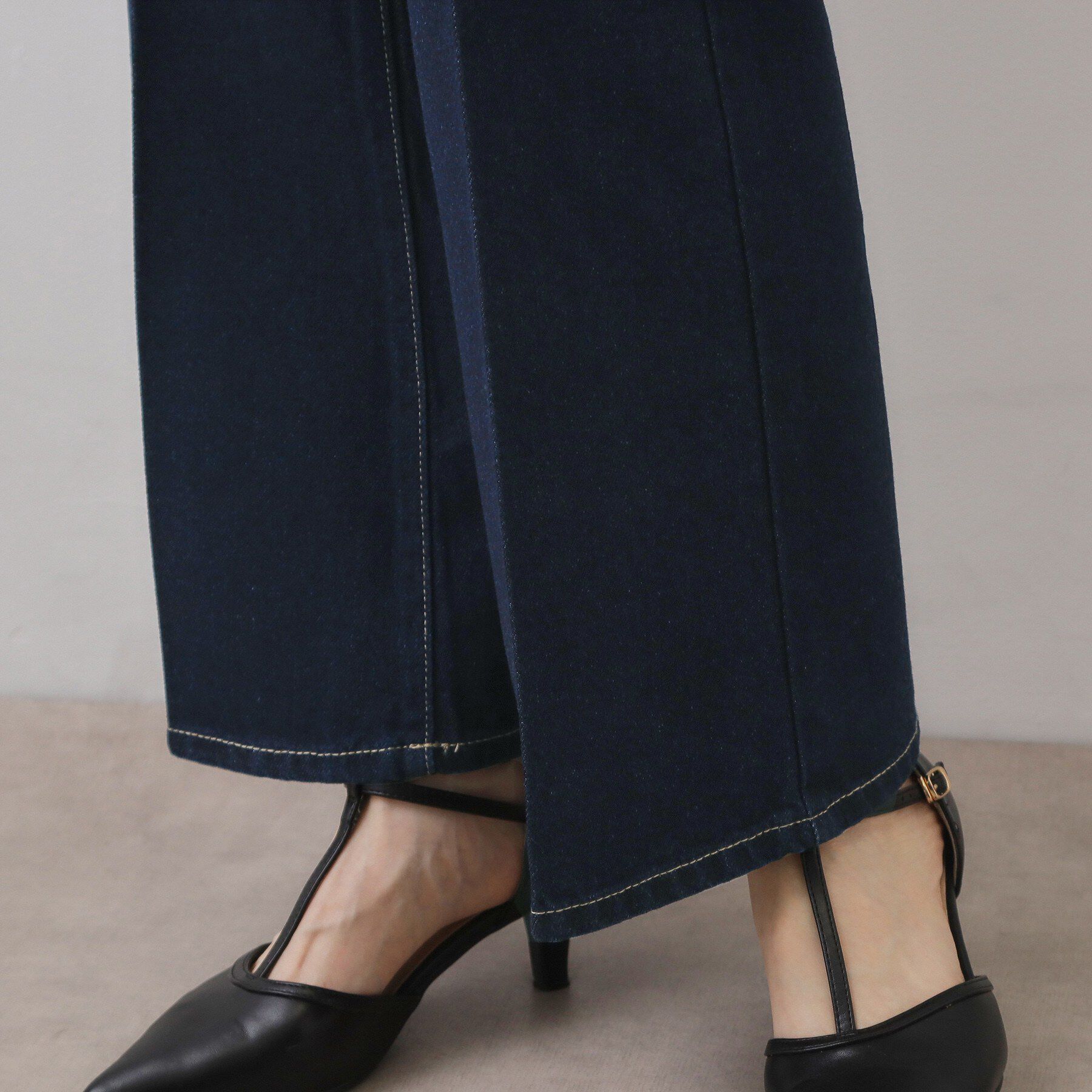 index「セルロース混フレアデニムパンツ【洗濯機OK】」|デニム|