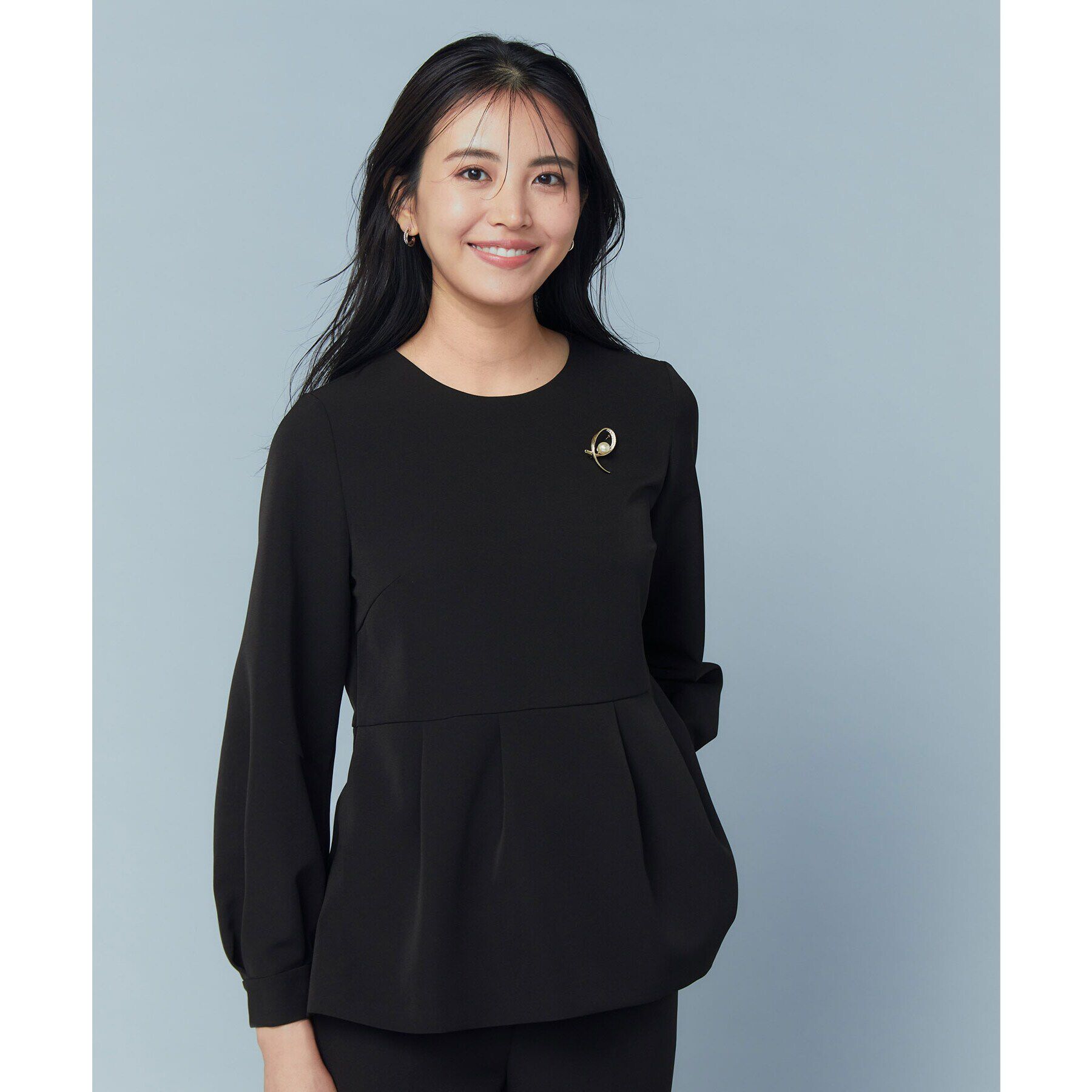 OPAQUE.CLIP「《通勤・セレモニー/セットアップ対応》ペプラムブラウス/ダブルクロス【洗濯機洗い可】」|シャツ・ブラウス|