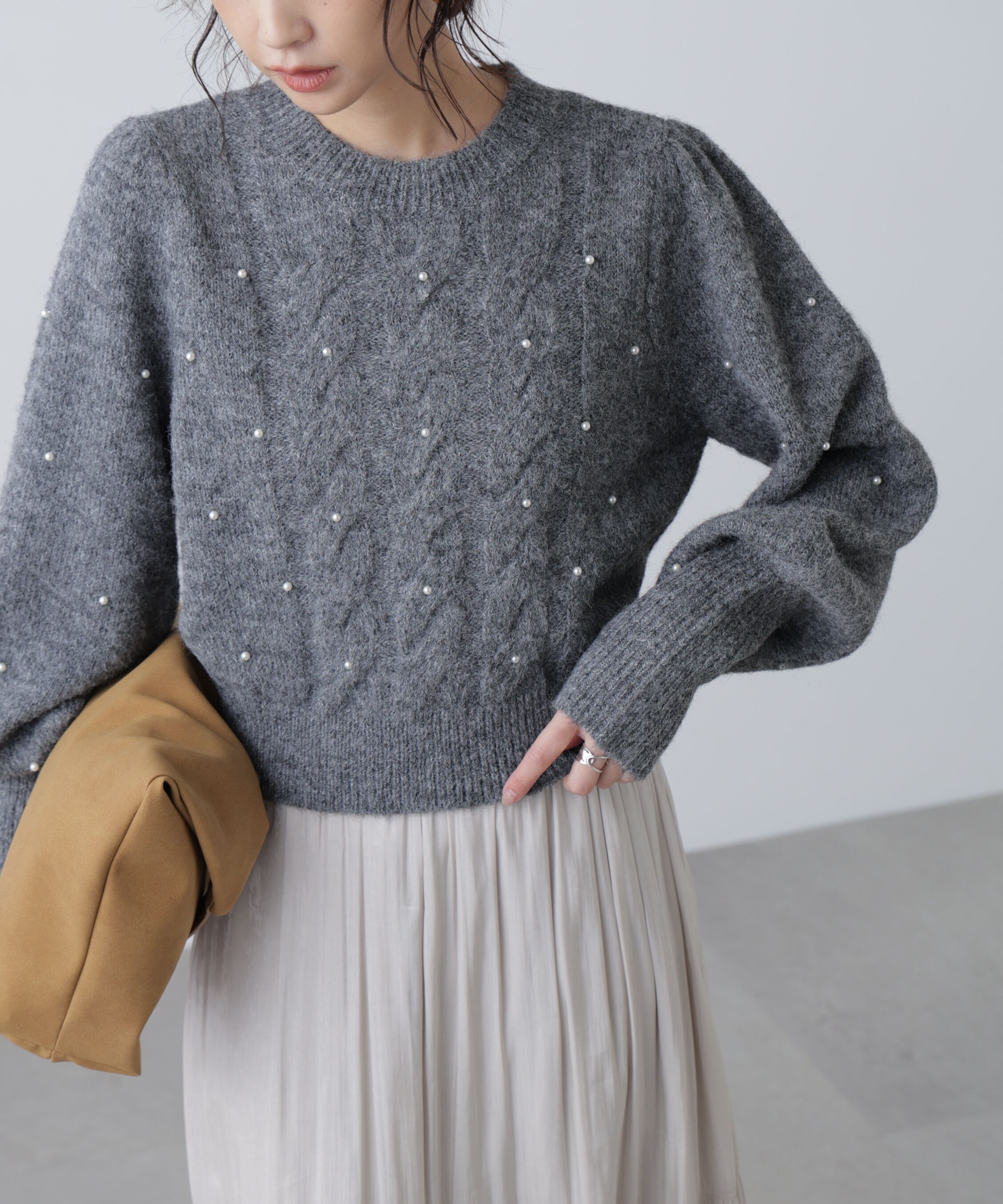  「パール付きケーブルショート丈ニット」|ニット・セーター|