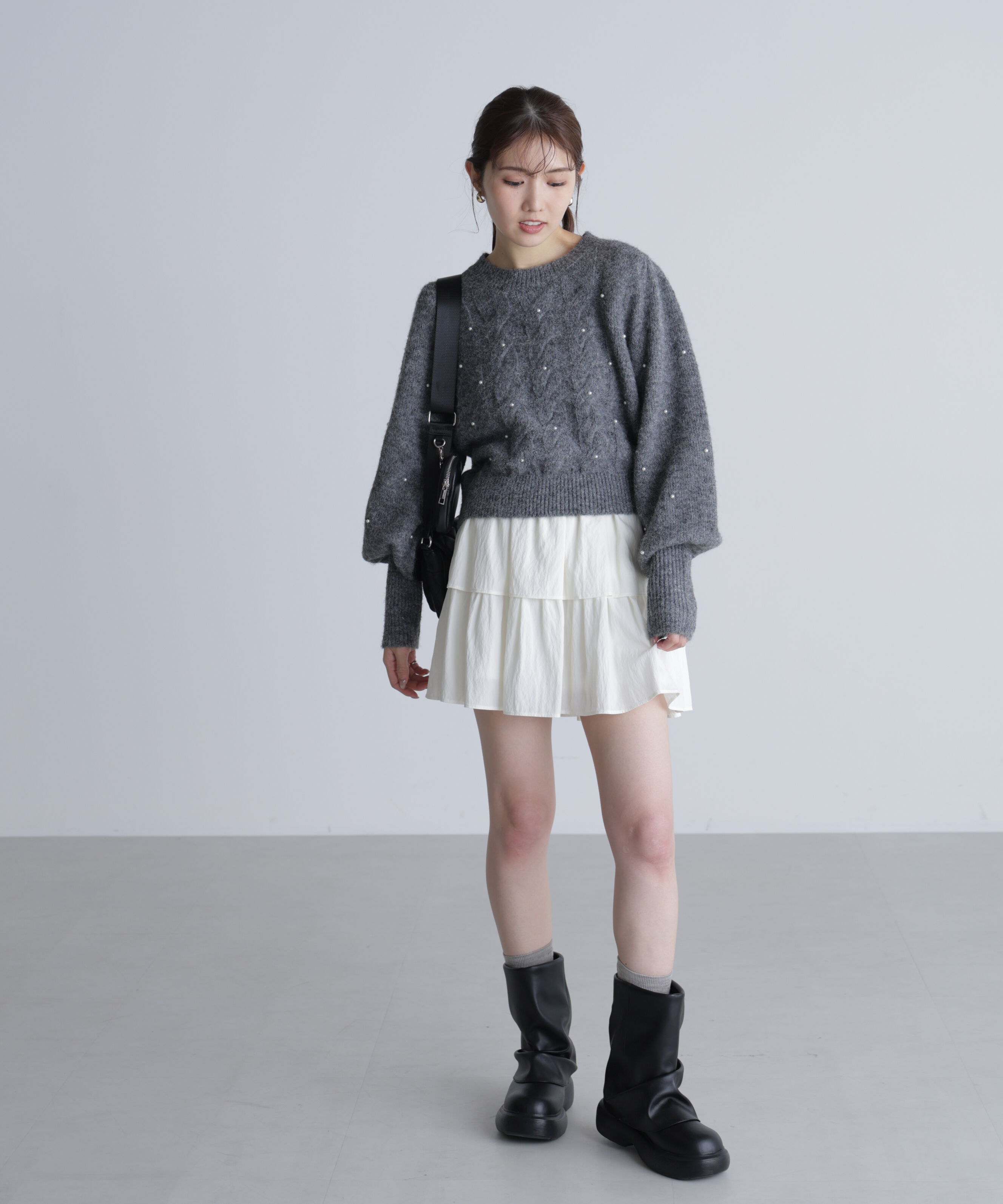  「パール付きケーブルショート丈ニット」|ニット・セーター|