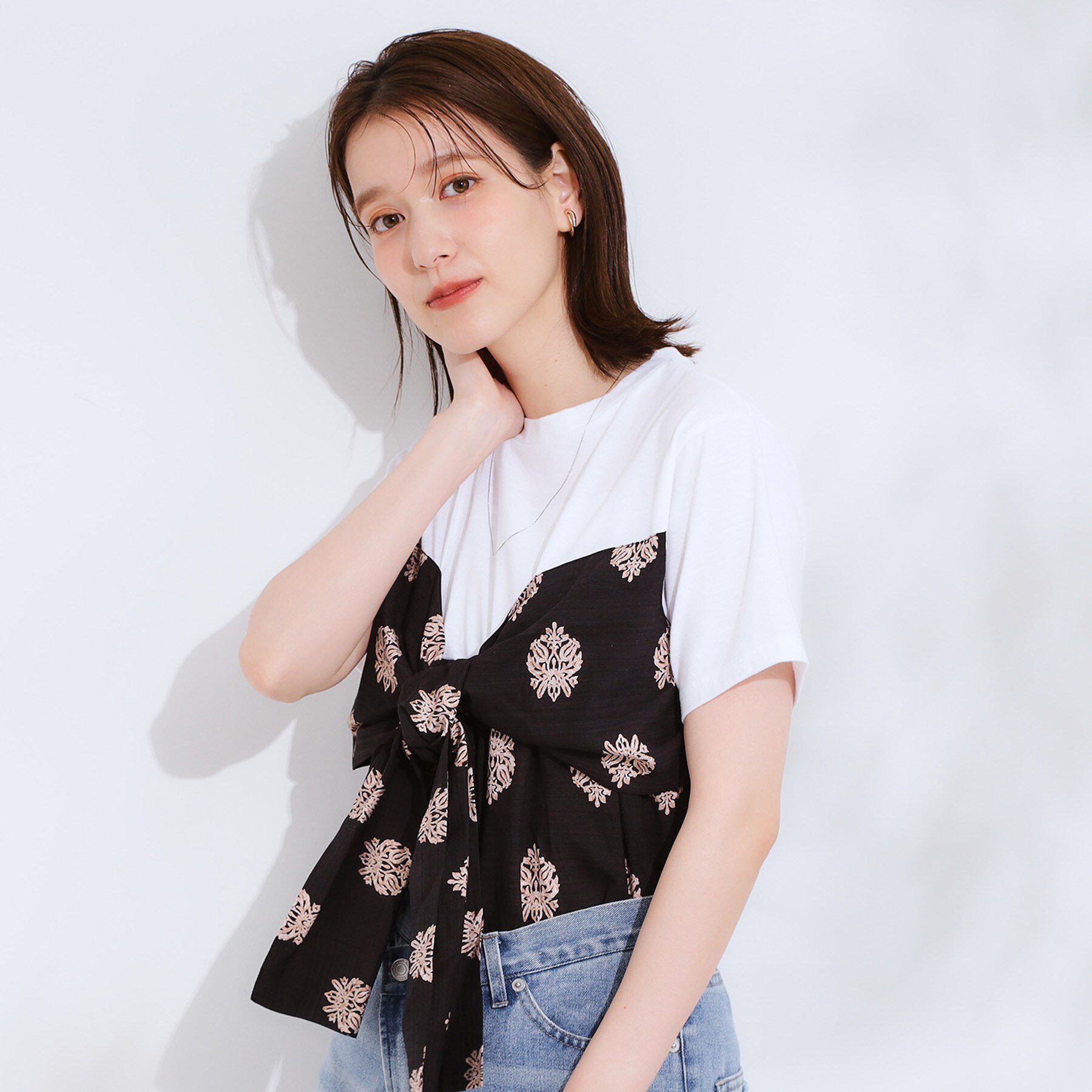 SHOO･LA･RUE「【S-LL】スカーフ巻きレイヤード風Tシャツ」|Tシャツ・カットソー|