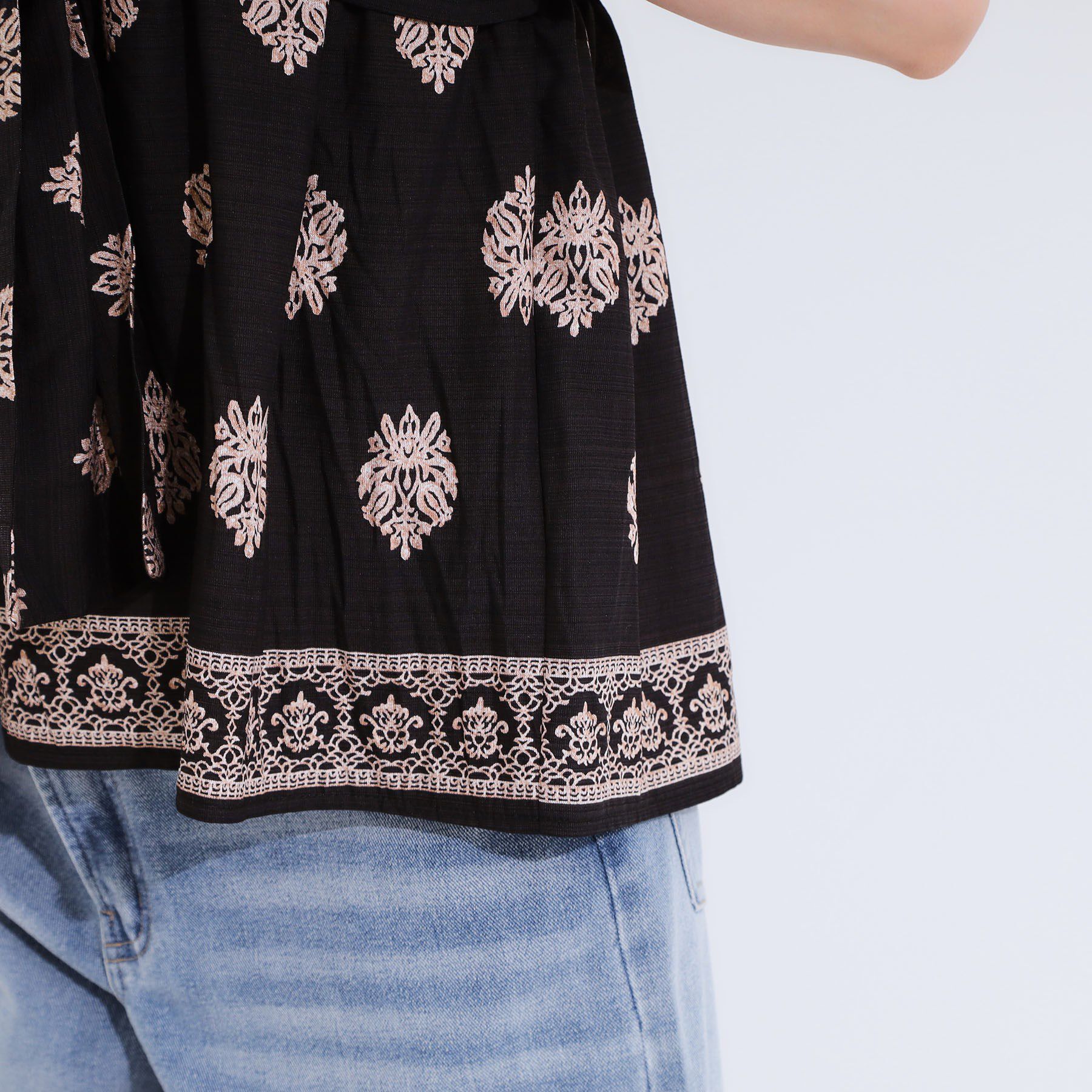 SHOO･LA･RUE「【S-LL】スカーフ巻きレイヤード風Tシャツ」|Tシャツ・カットソー|