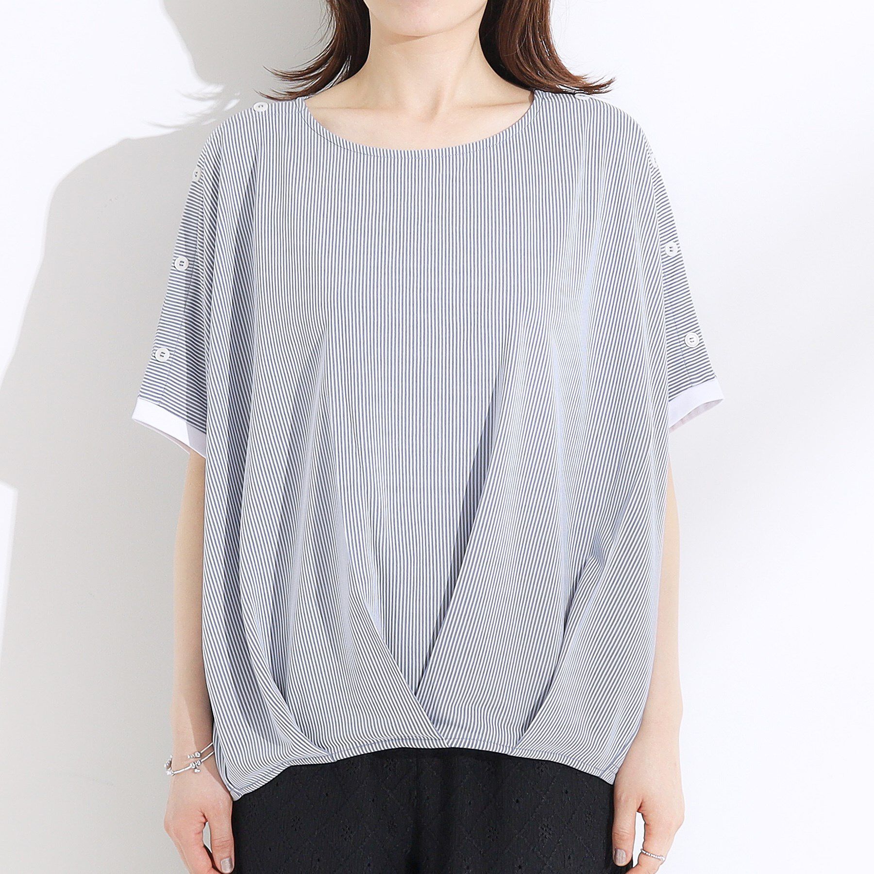 SHOO･LA･RUE「【ひんやり/UV】高気温でも快適に インせず決まるドルマントップス」|Tシャツ・カットソー|