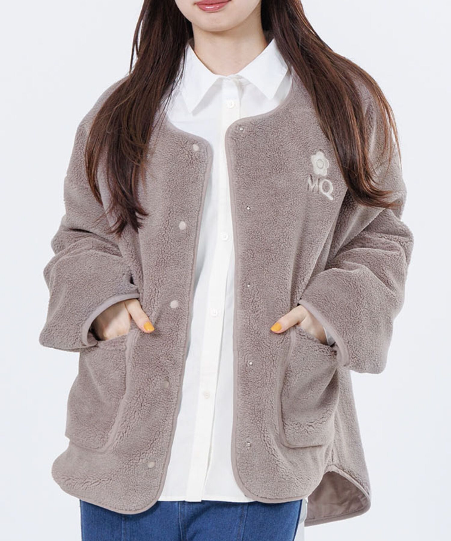 MARY QUANT「MQロゴボア ブルゾン」|ブルゾン・スタジャン|モカ