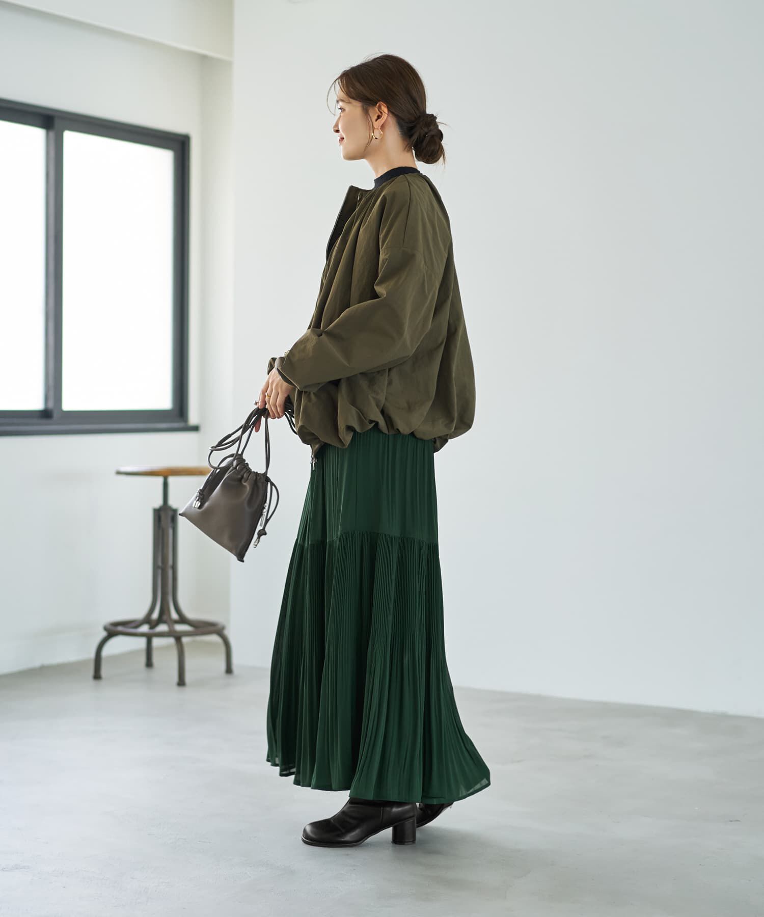 STYLE DELI「タフタ調シワ加工バルーンブルゾン」|ノーカラージャケット|