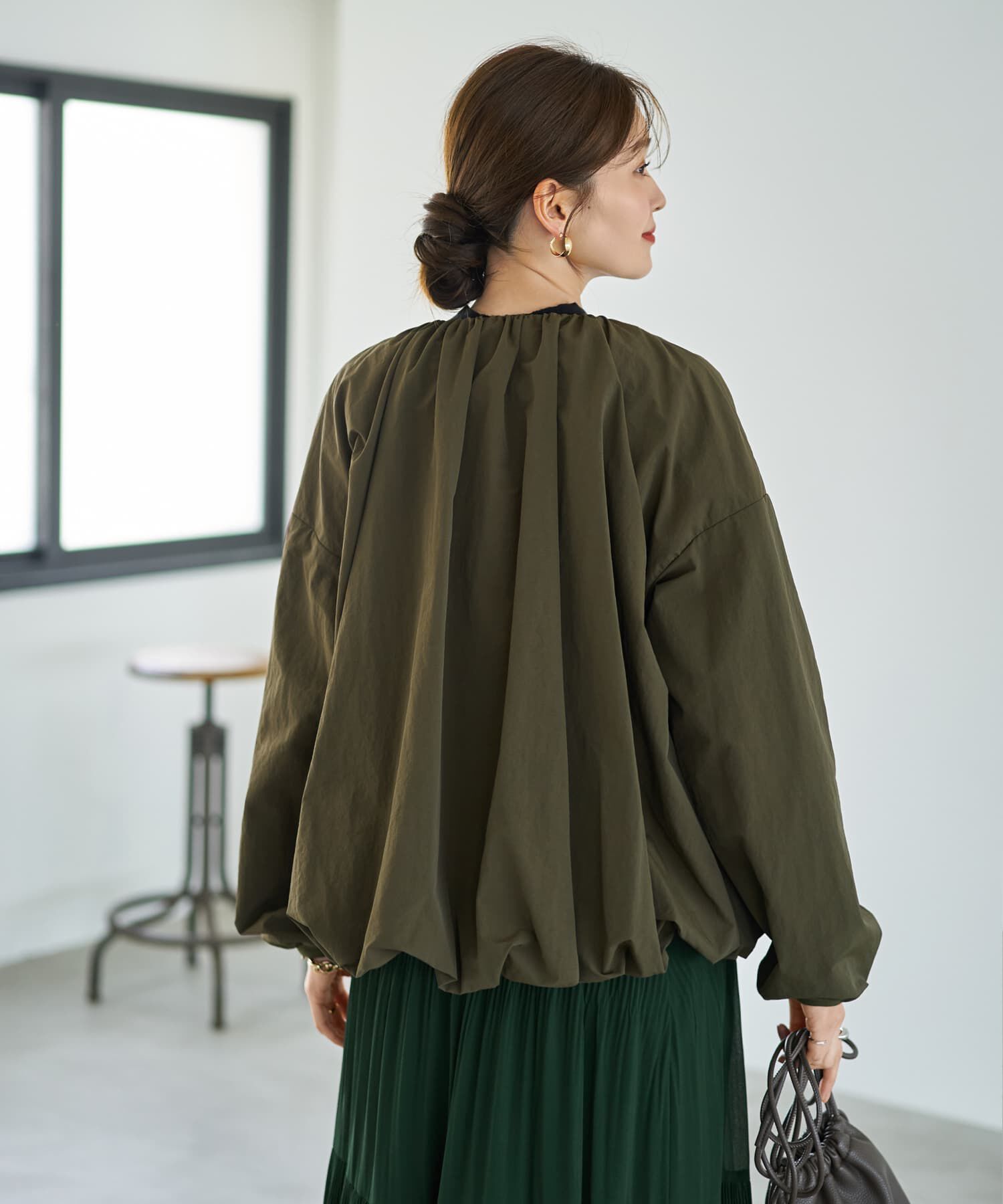 STYLE DELI「タフタ調シワ加工バルーンブルゾン」|ノーカラージャケット|