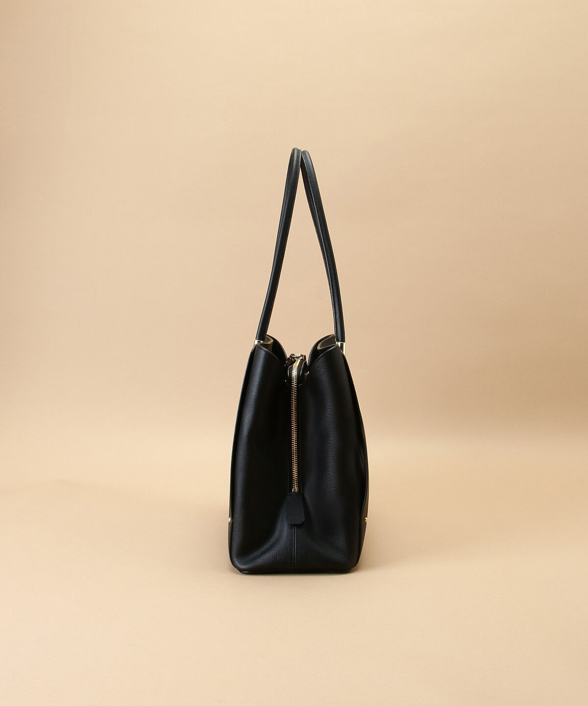 Samantha Thavasa「アベクトワ レザースクエアトートバッグ 大サイズ」|トートバッグ|