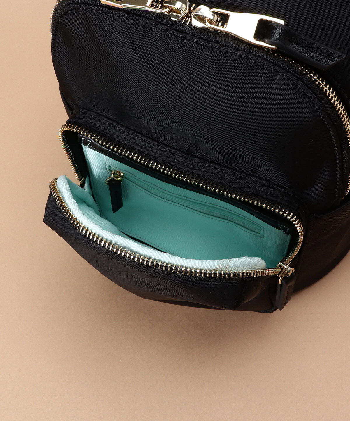 Samantha Thavasa「[オンライン&一部店舗限定] ナイロンシンプルミニリュック」|リュック|