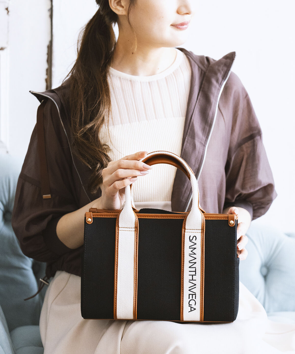 Samantha Vega「ロゴテープキャンバスショルダーバッグ（ミニ）」|ショルダー・メッセンジャー|ブラック