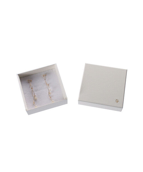 Samantha Tiara「K10 YG スウィングパールピアス」|ピアス|