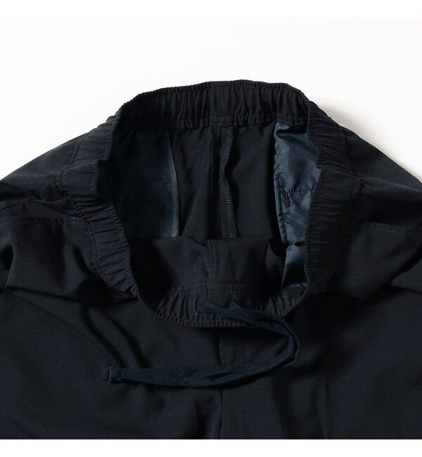 BEAMS「ドライ 2プリーツ イージーパンツ」|チノ|