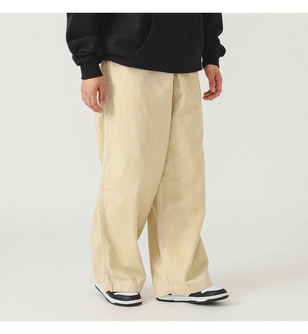BEAMS「ワイド ダスティー イージーパンツ」|チノ|IVORY