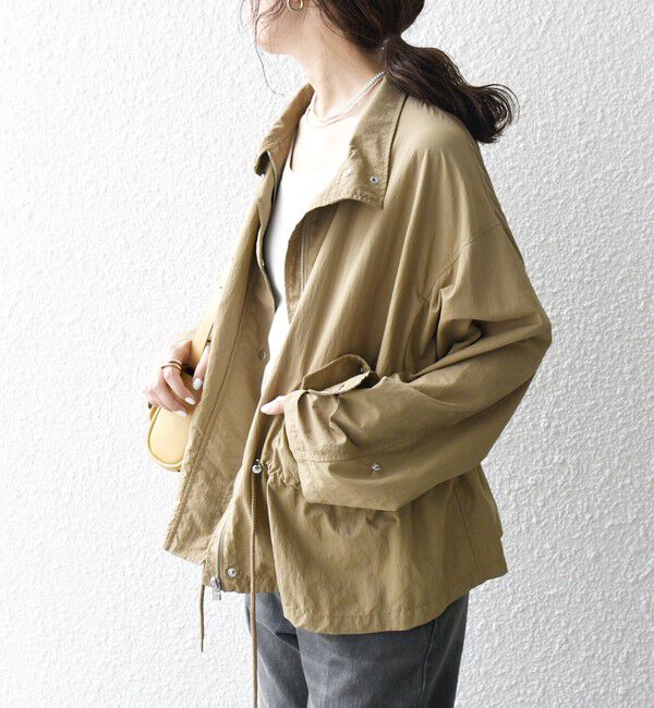 SHIPS any「SHIPS any:〈撥水・洗濯機可能〉スタンドカラー ドロスト ショート ブルゾン」|ブルゾン・スタジャン|