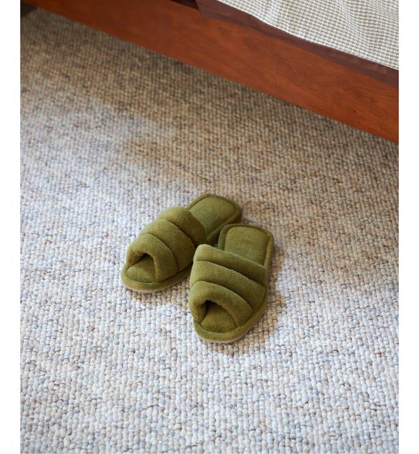 journal standard Furniture「《予約》TOWEL PUFFY SLIPPER　スリッパ」|ルームシューズ|グリーン