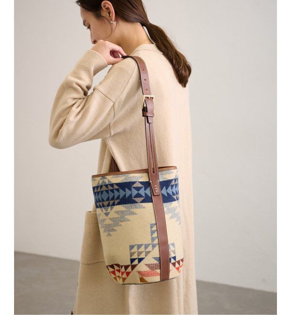 FRAMeWORK「≪追加≫A VACATION/アヴァケーション MARCHE PENDLETON2」|ショルダー・メッセンジャー|