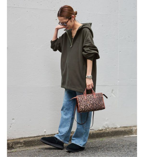 FRAMeWORK「Champion 別注REVERSE WEAVE11.5OZフードハーフジップドロストプルオーバー」|スウェット・ジャージ|