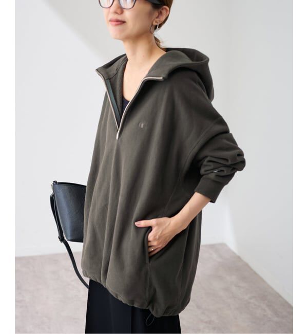 FRAMeWORK「Champion 別注REVERSE WEAVE11.5OZフードハーフジップドロストプルオーバー」|スウェット・ジャージ|