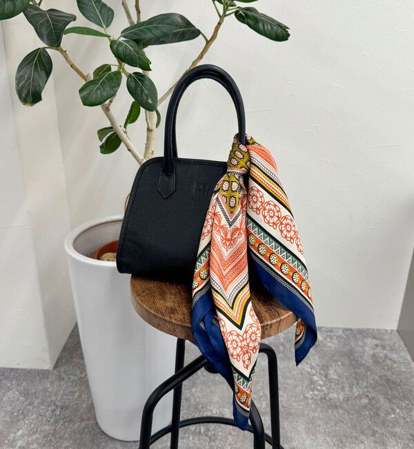 fredy emue「オリエンタルスクエアプリントスカーフ」|バンダナ・スカーフ|