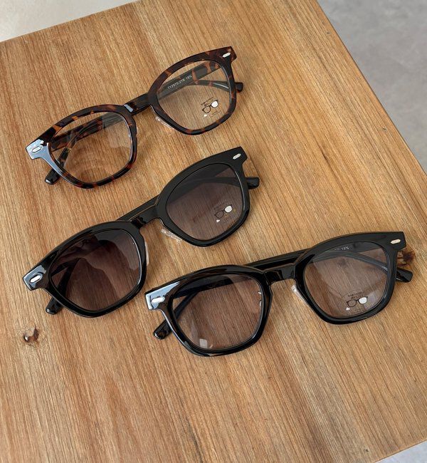  「調光/ブルーライトカットサングラス」|サングラス|