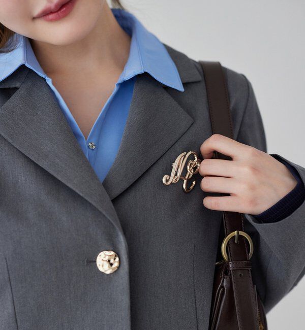  「ブローチ付きショートテーラージャケット/WEB限定リバイバル」|テーラードジャケット|