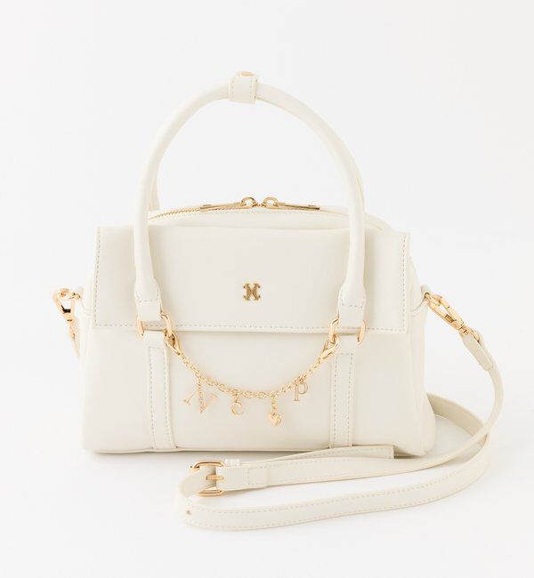  「チェーンチャーム付きバッグ」|ショルダー・メッセンジャー|アイボリー
