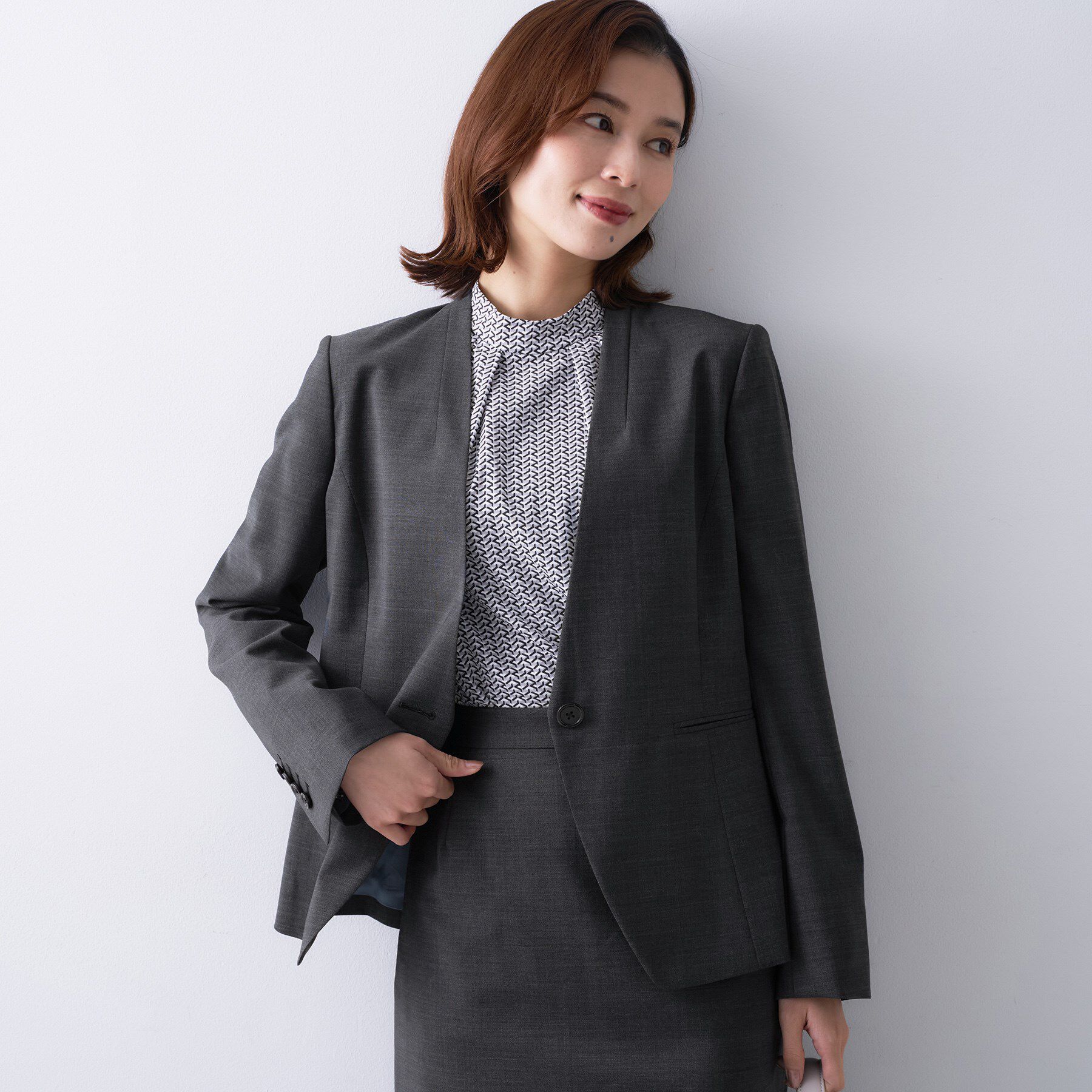 UNTITLED「【仕事着/スーツ】プレミアムカラーレスジャケット」|ノーカラージャケット|