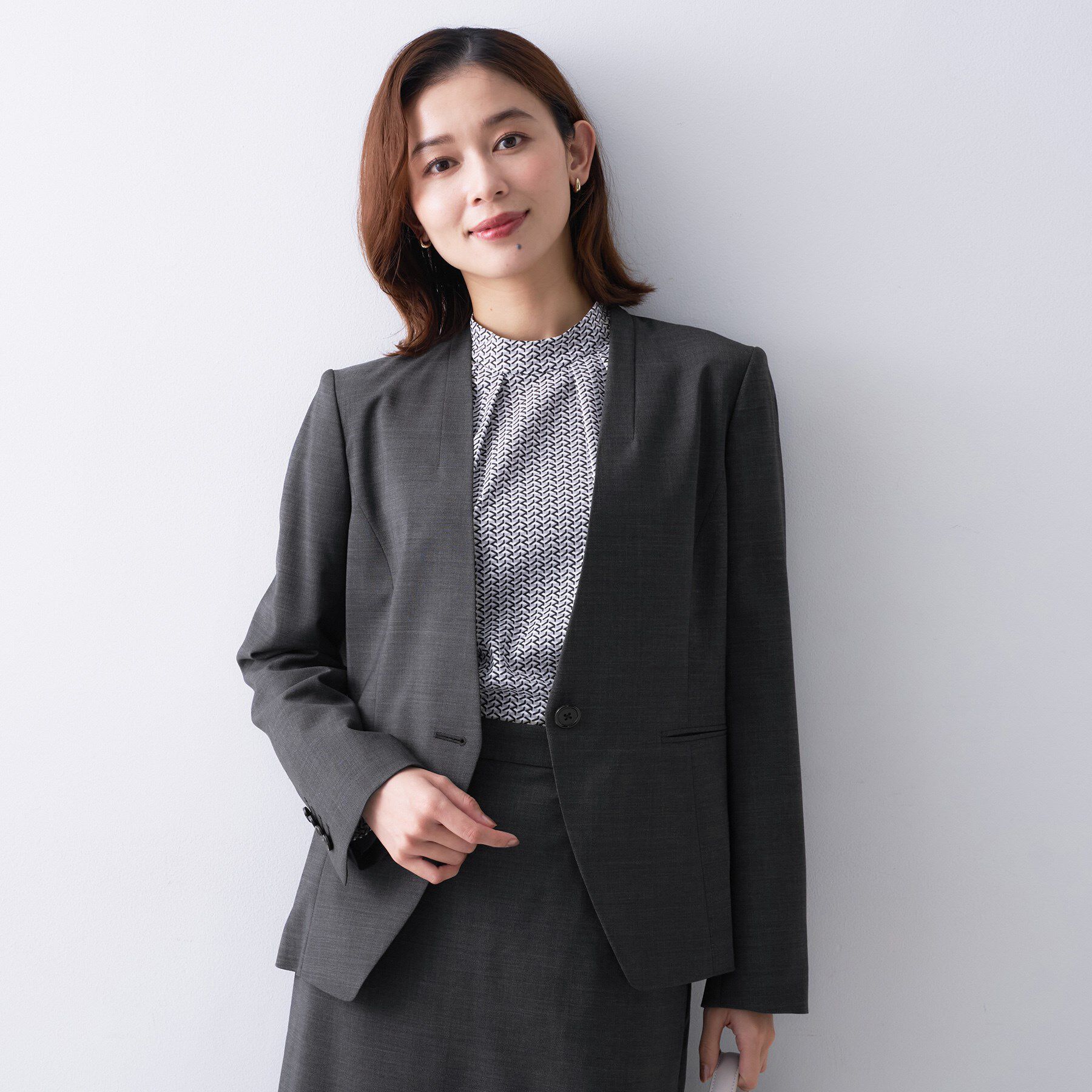 UNTITLED「【仕事着/スーツ】プレミアムカラーレスジャケット」|ノーカラージャケット|