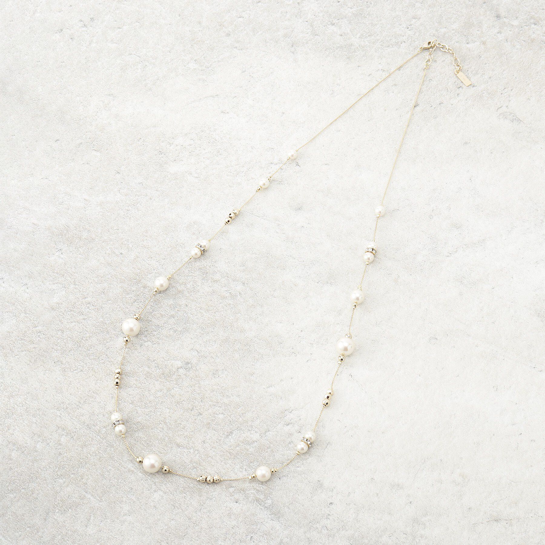 COUP DE CHANCE「ロングパール調ネックレス／国産人工真珠／チェコ装飾／セレモニー」|ネックレス|