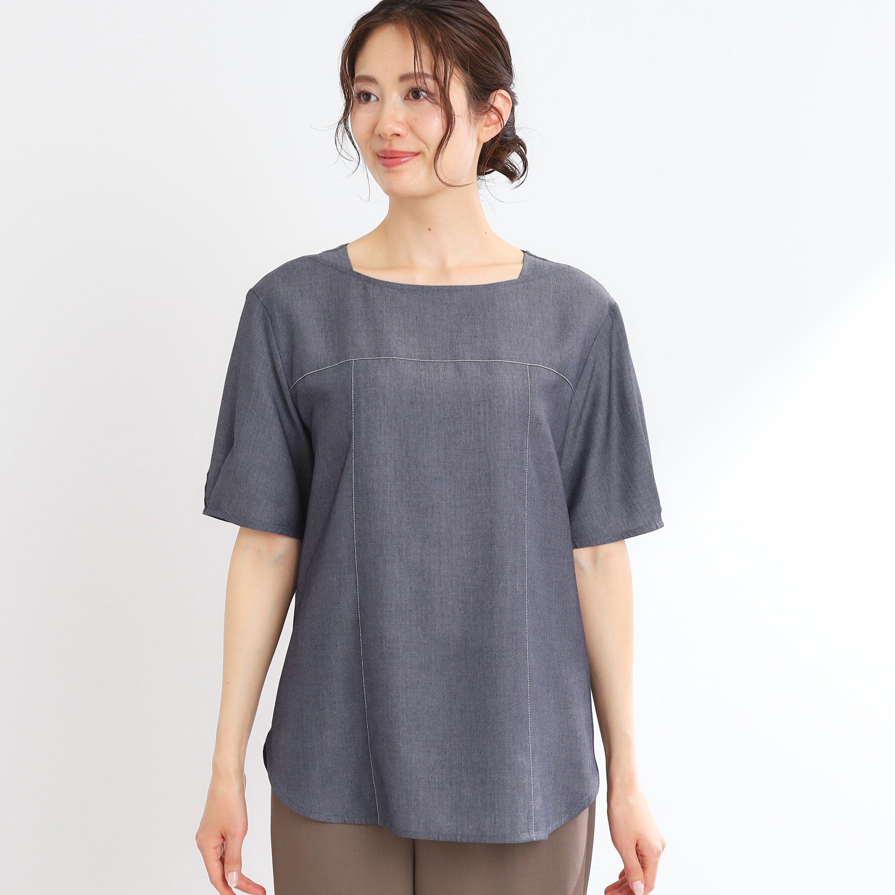 Reflect「【マシンウォッシュ可】デニム調プルオーバーブラウス」|シャツ・ブラウス|