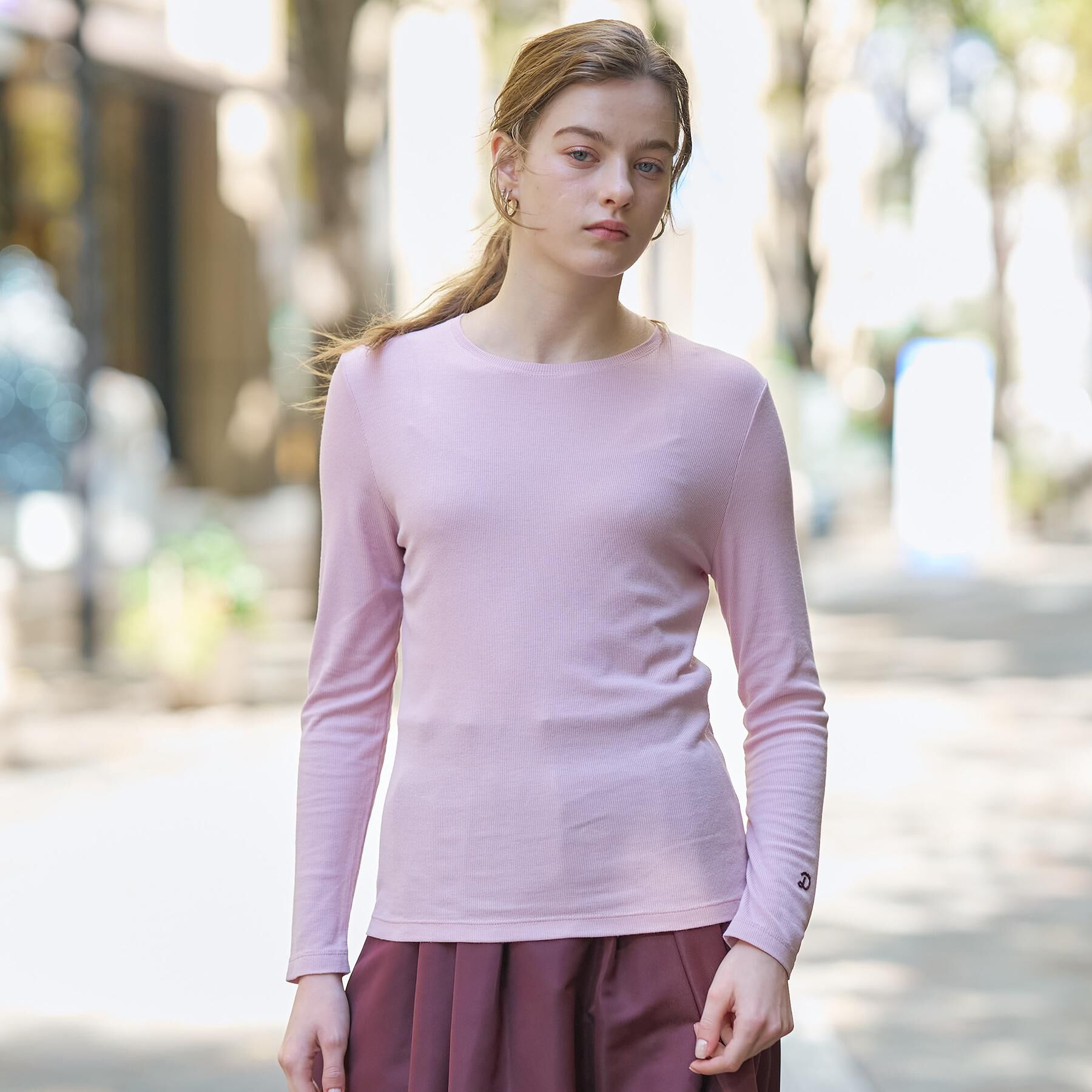 DRESSTERIOR「【インナー使いに最適/しっとり暖かな吸湿発熱素材】クルーネックプルオーバー」|Tシャツ・カットソー|