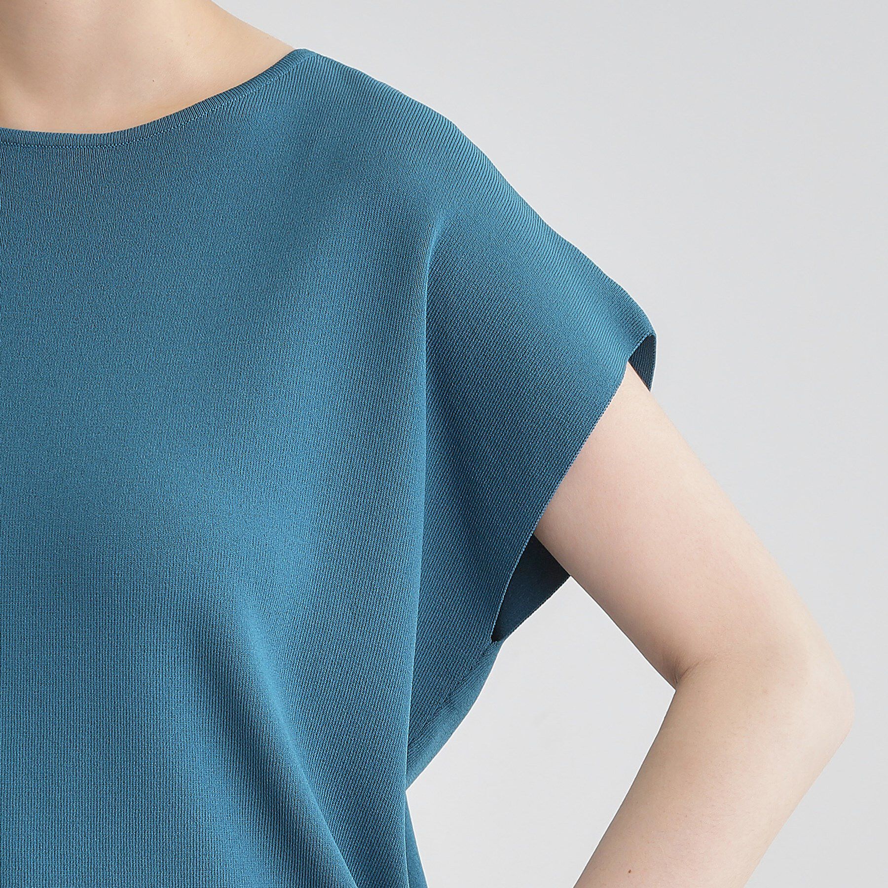 grove「【嬉しい機能付き】やわらかドライタッチフレンチスリーブニット」|ニット・セーター|