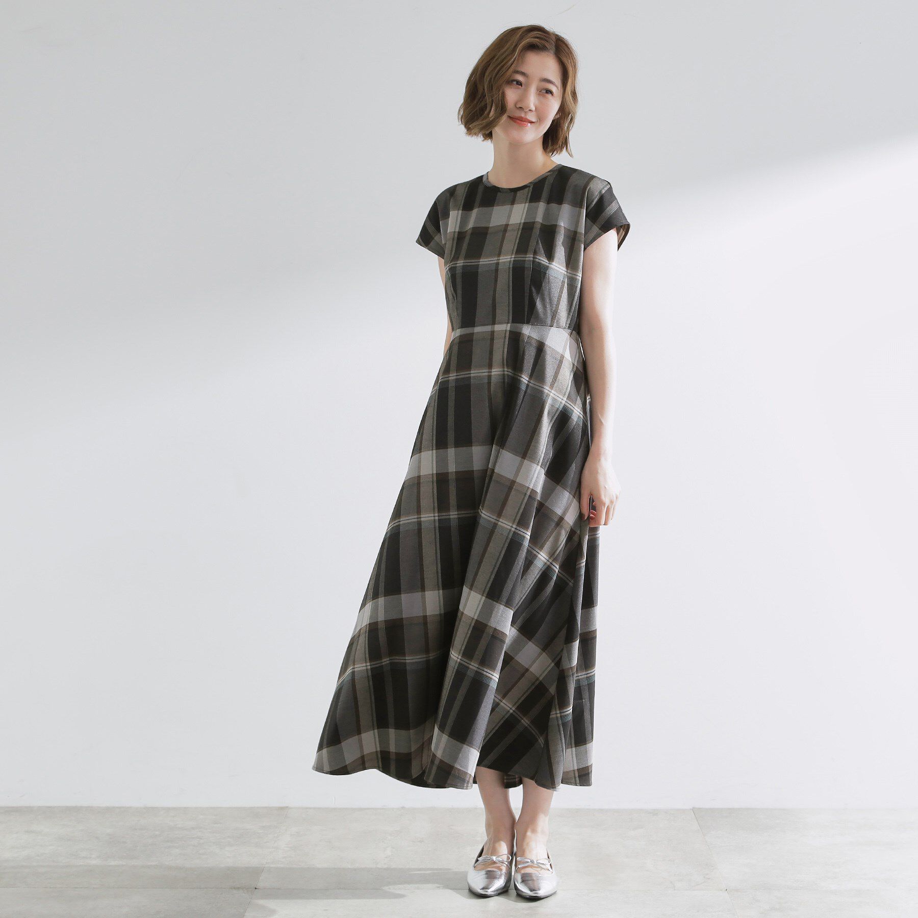 grove「秋を先取り！ビッグチェック フィット＆フレアワンピース」|ワンピース|