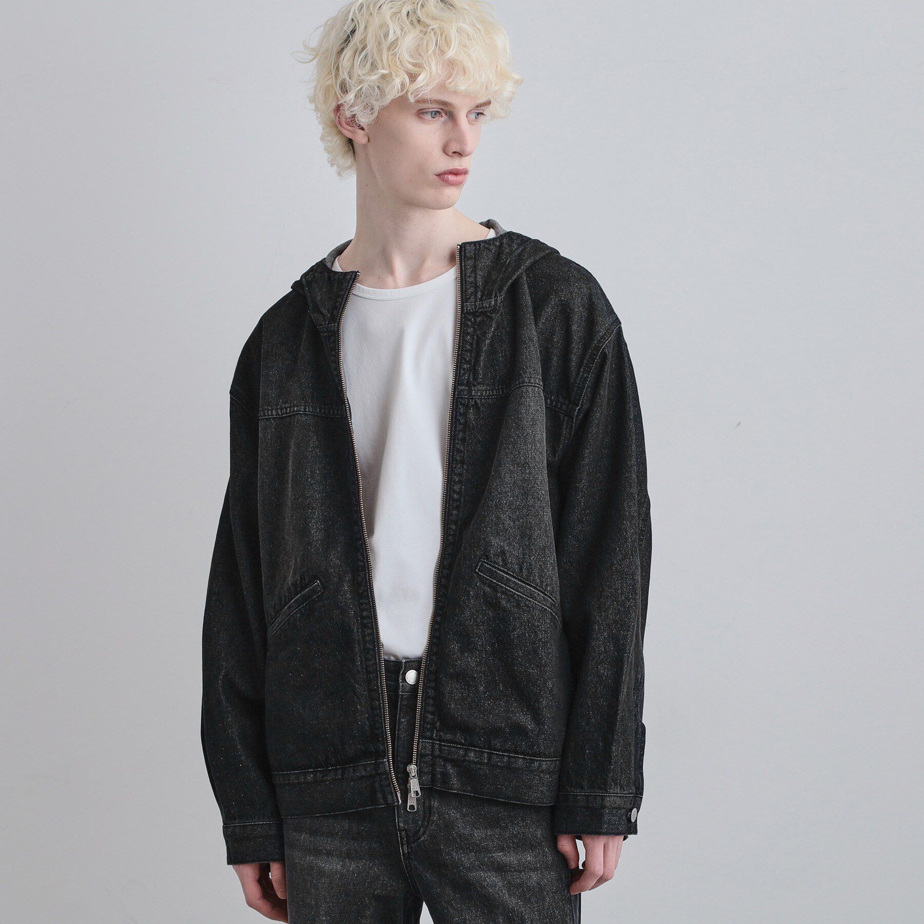 tk.TAKEO KIKUCHI「【セットアップ対応】デニムフードブルゾン」|ブルゾン・スタジャン|ブラック(019)