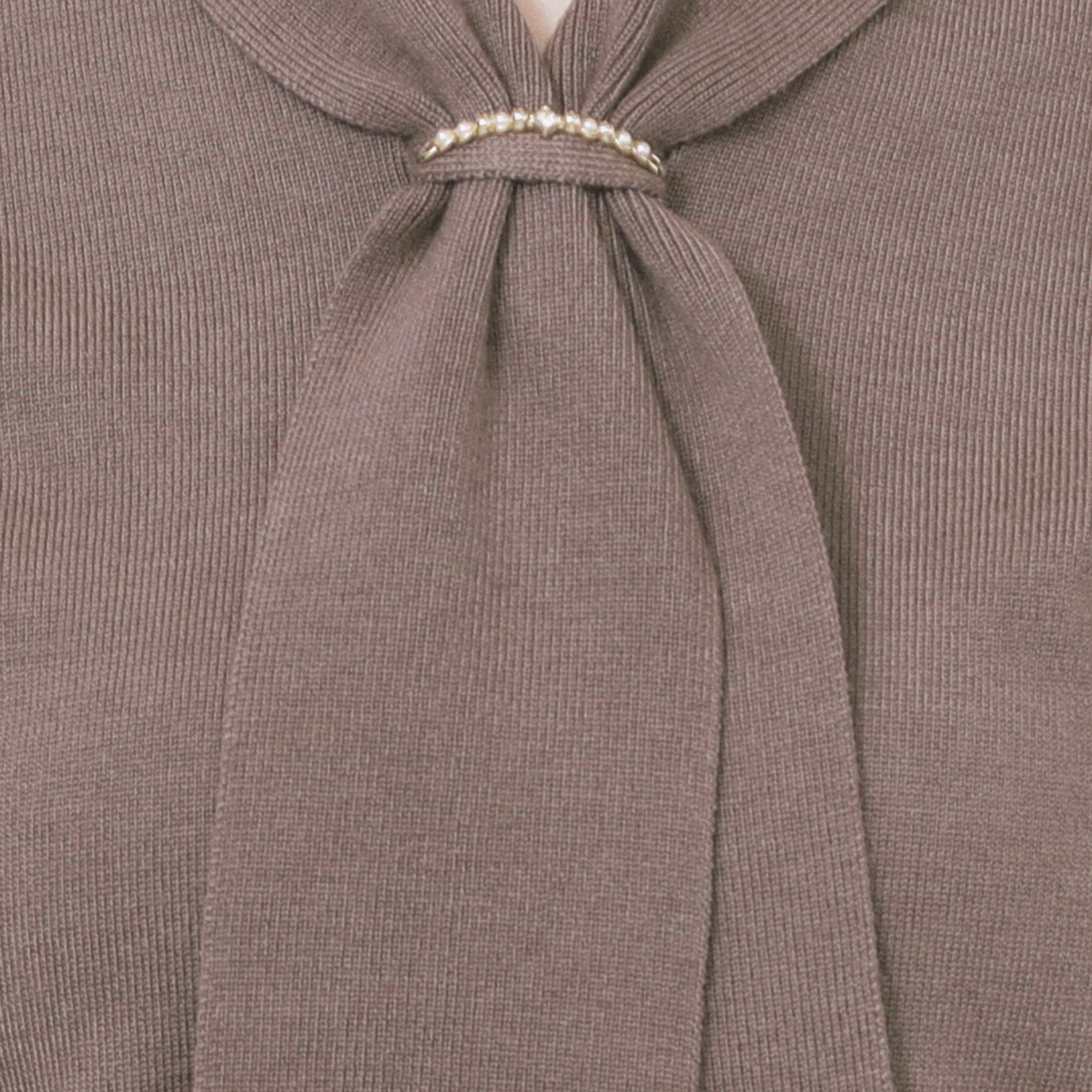 index「ゴールドパーツ付きボウタイニット【洗濯機OK】《10col/XS～LL》」|ニット・セーター|