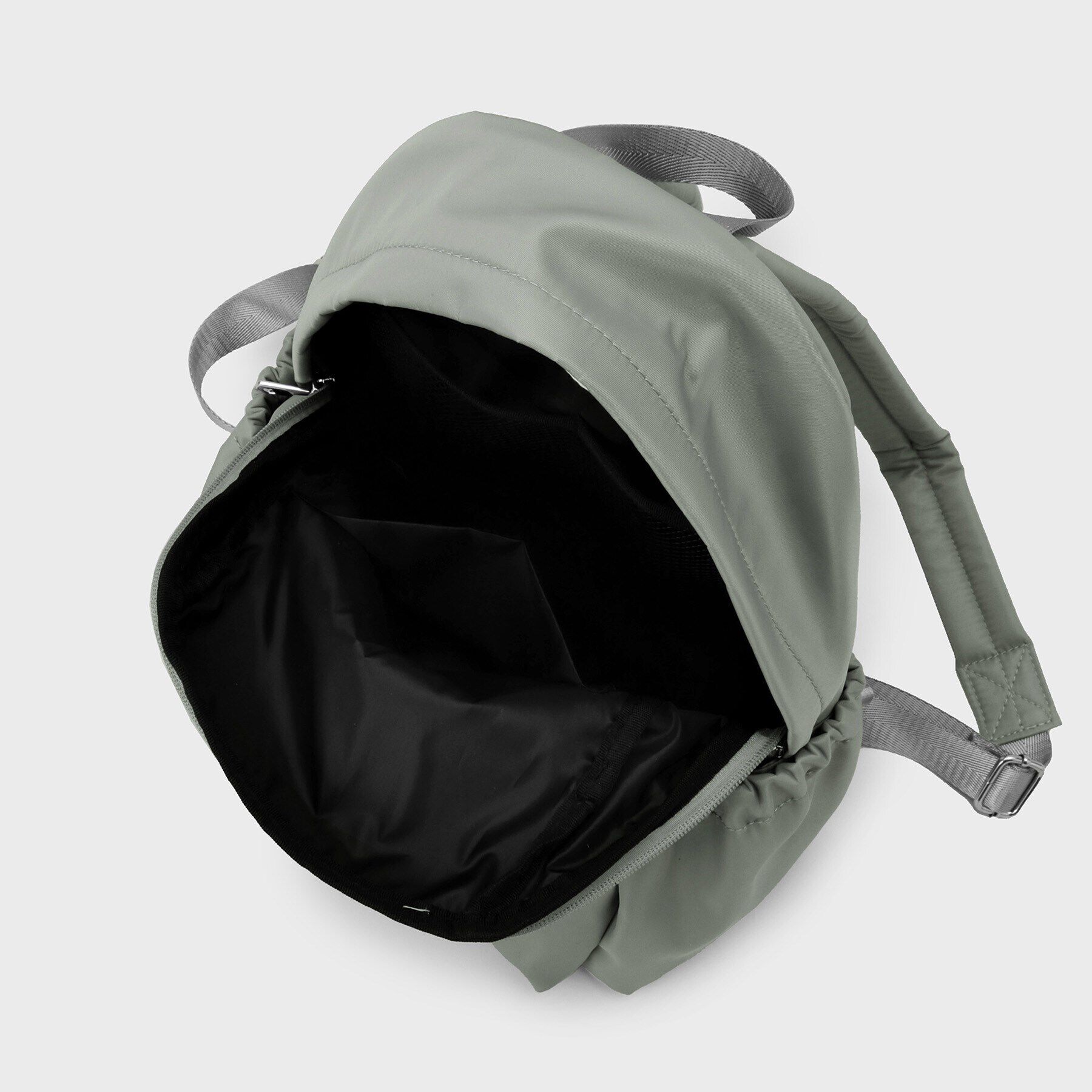 OPAQUE.CLIP「ナイロンコンパクトリュックサック」|リュック|
